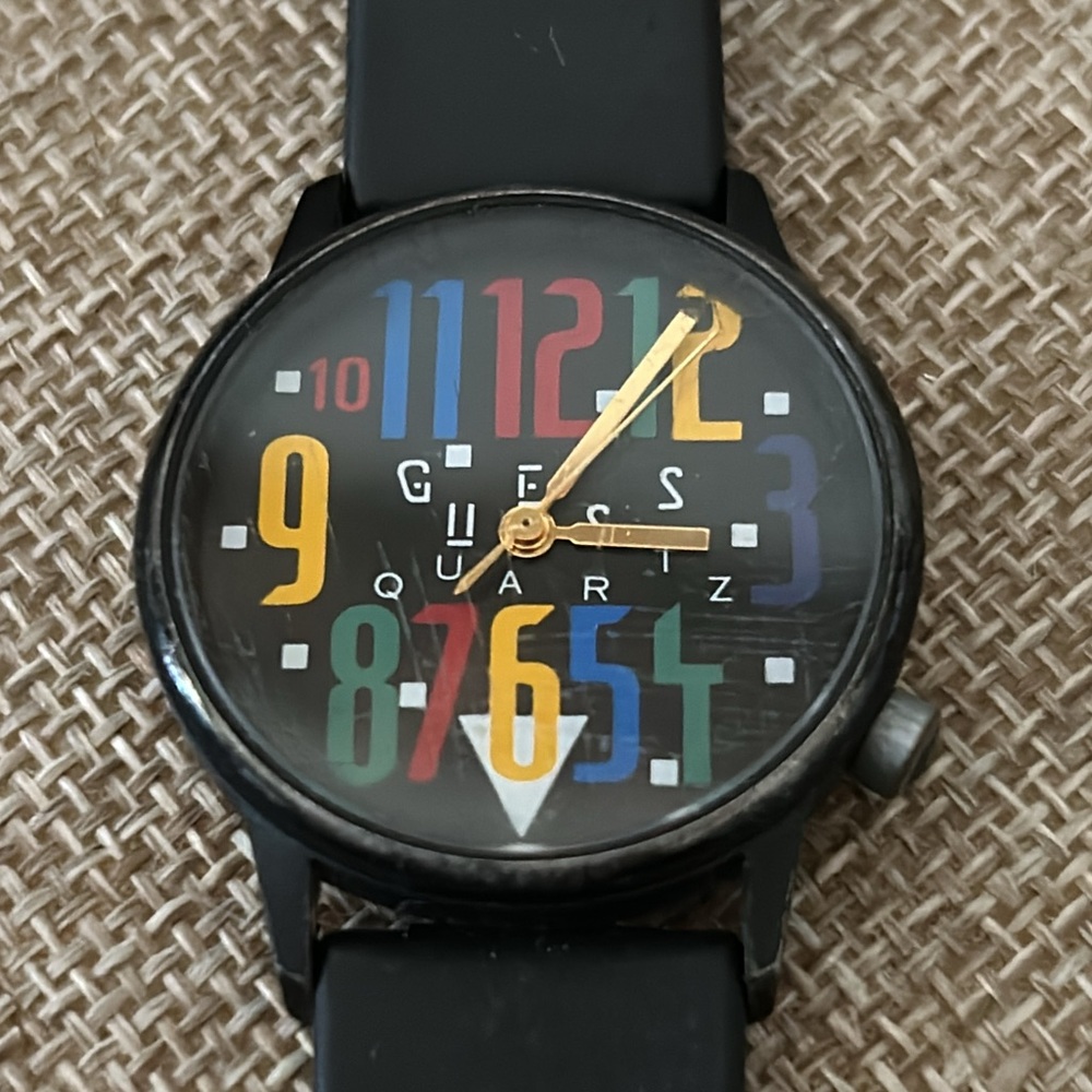 Vintage 1989 Guess Ladies Black Watch Rubber Plastic Band